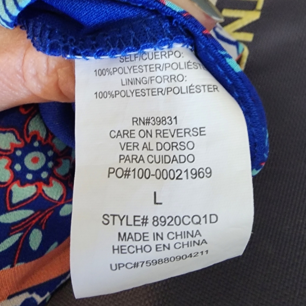 Size L hankerchief dress - Picture 4 of 4